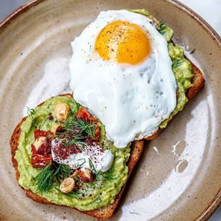  Bonjour Avocado Toast at Muscovado Paris 11eme #viagem #comida #parislife #dicasdeviagem  #gastronomia #euamoparis #foodlover #foodie #france #frenchcuisine #comidaboa #patisserie #french #frenchfood #foodlovers #Cooking #foodart #food #backery #instagood #instafood #yummy #eucomosimnointagram #lovefood #delicia #delicious #cozinha #cozinhaterapia #euamoparis #paris #yamm 