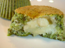 Petit gateau salgado de abobrinha com queijo
