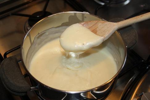 molho bechamel eu como sim